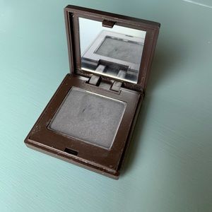 Laura Mercier eyeshadow in smoke grey discontinued